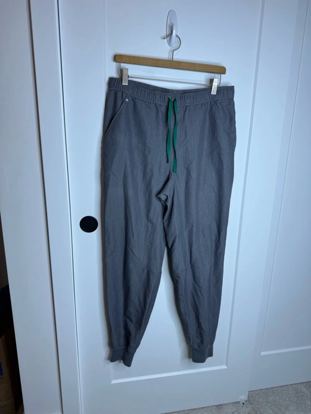Figs Tansen Jogger Scrub Pants Medical Drawstring Gray Green Size Large